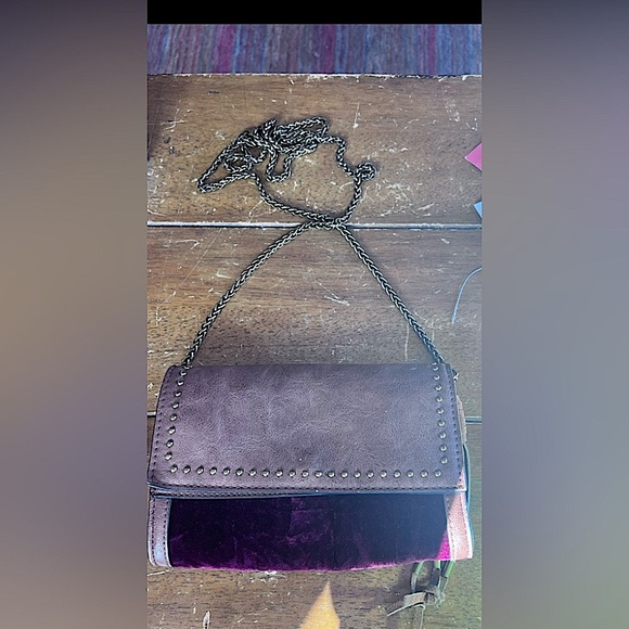 DV for Target Velvet Accent Studded Crossbody Bag with Chain Strap - Picture 2 of 5